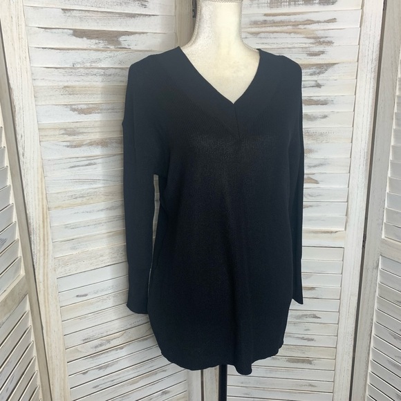 The LIMITED Ribbed V-Neck Sweater Top Black NWT S - Picture 3 of 11
